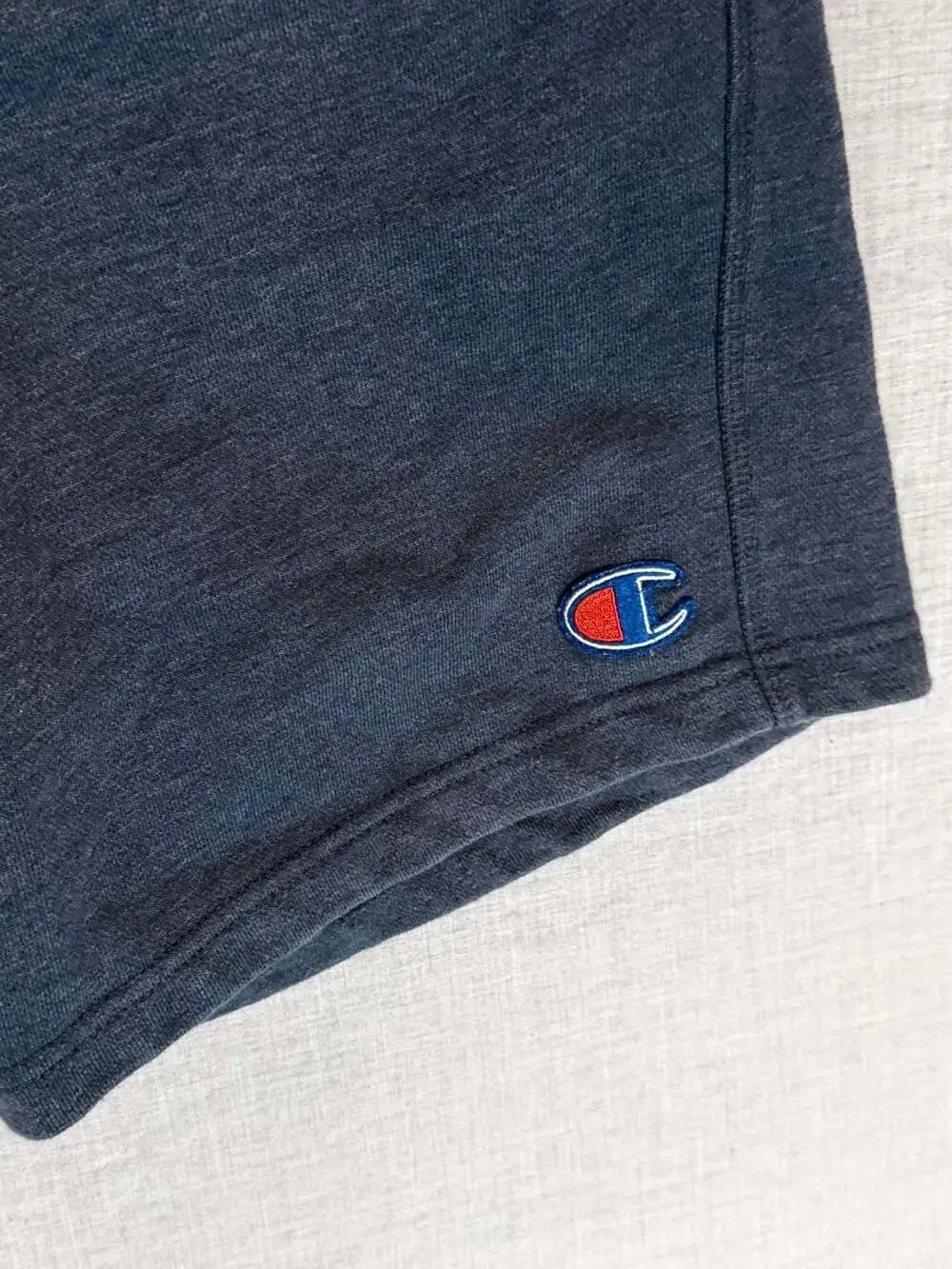 Champion size athletic no
